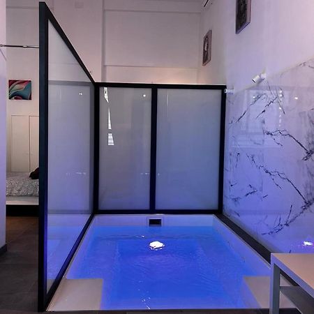 Loft Familiar "Piscina Sevilla Centro" エクステリア 写真