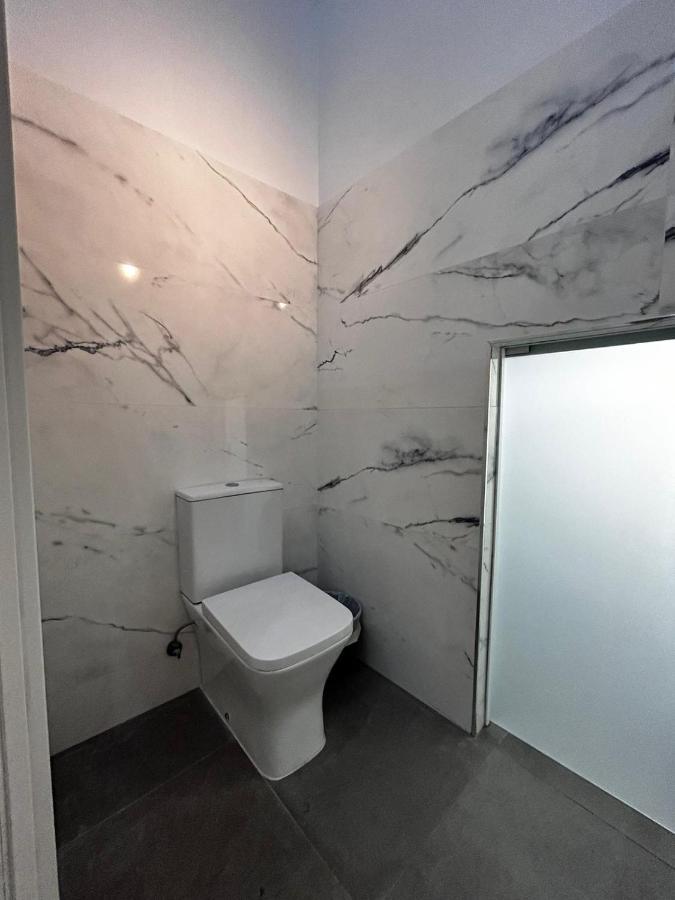 Loft Familiar "Piscina Sevilla Centro" エクステリア 写真