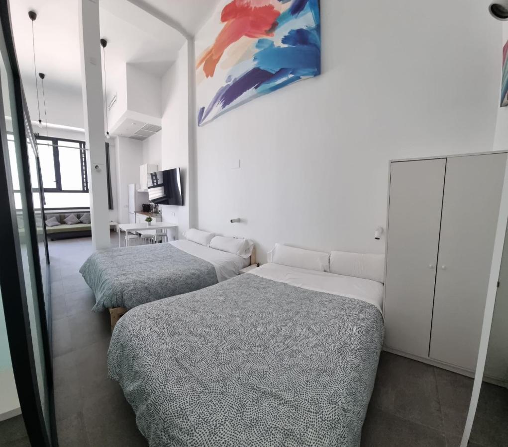 Loft Familiar "Piscina Sevilla Centro" エクステリア 写真